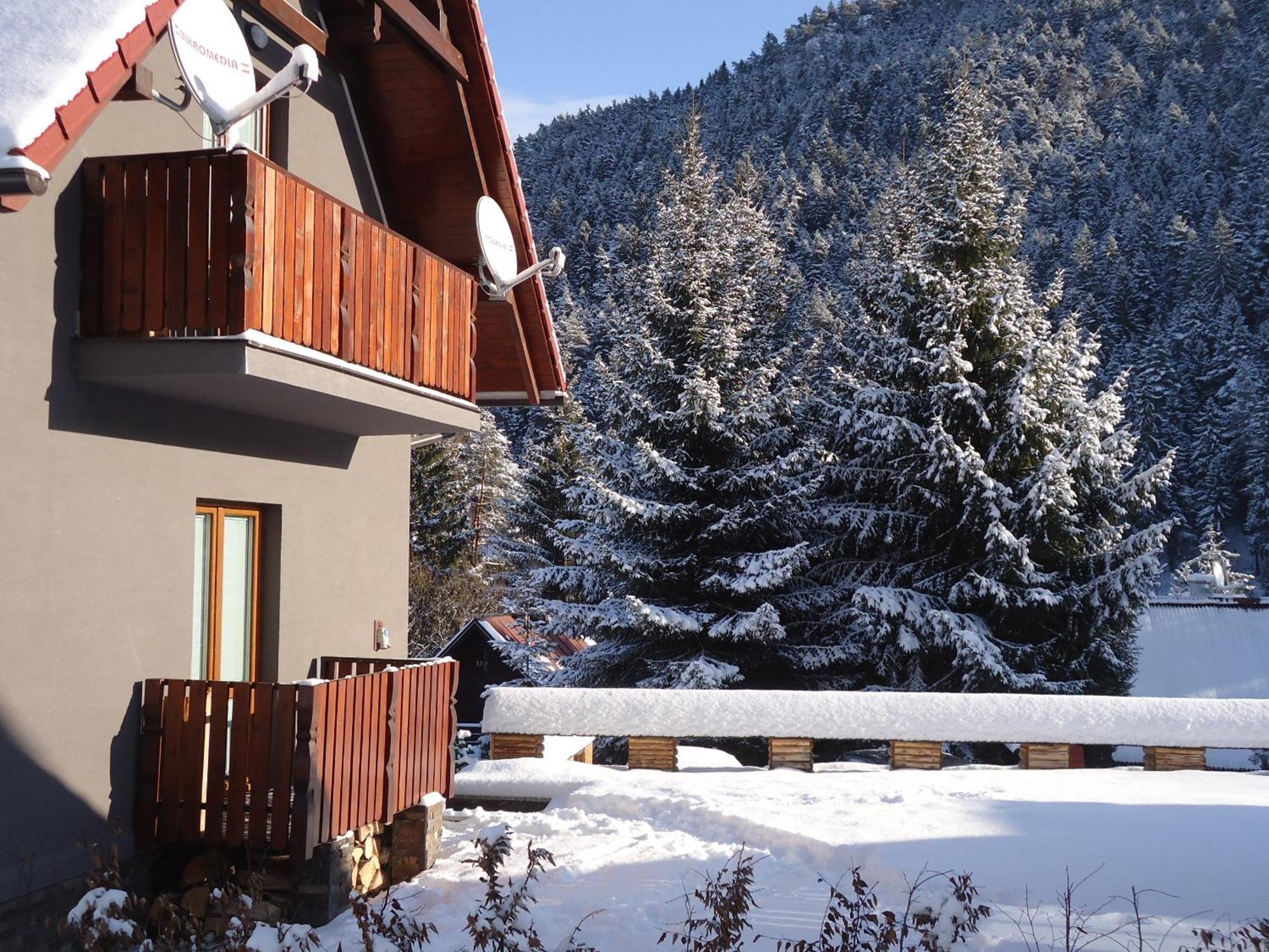 Apartmany Lipka Pavcina Lehota  Exterior photo