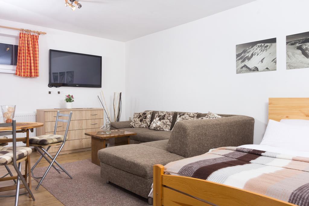 Apartmany Lipka Pavcina Lehota  Room photo