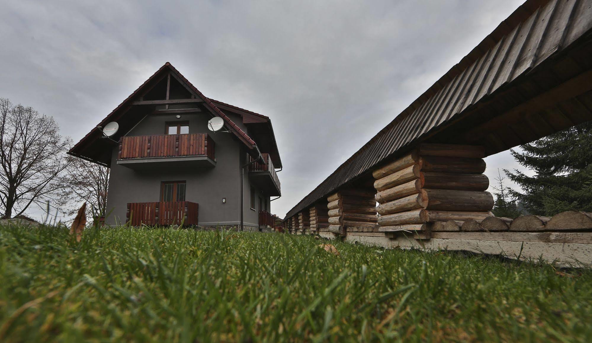 Apartmany Lipka Pavcina Lehota  Exterior photo